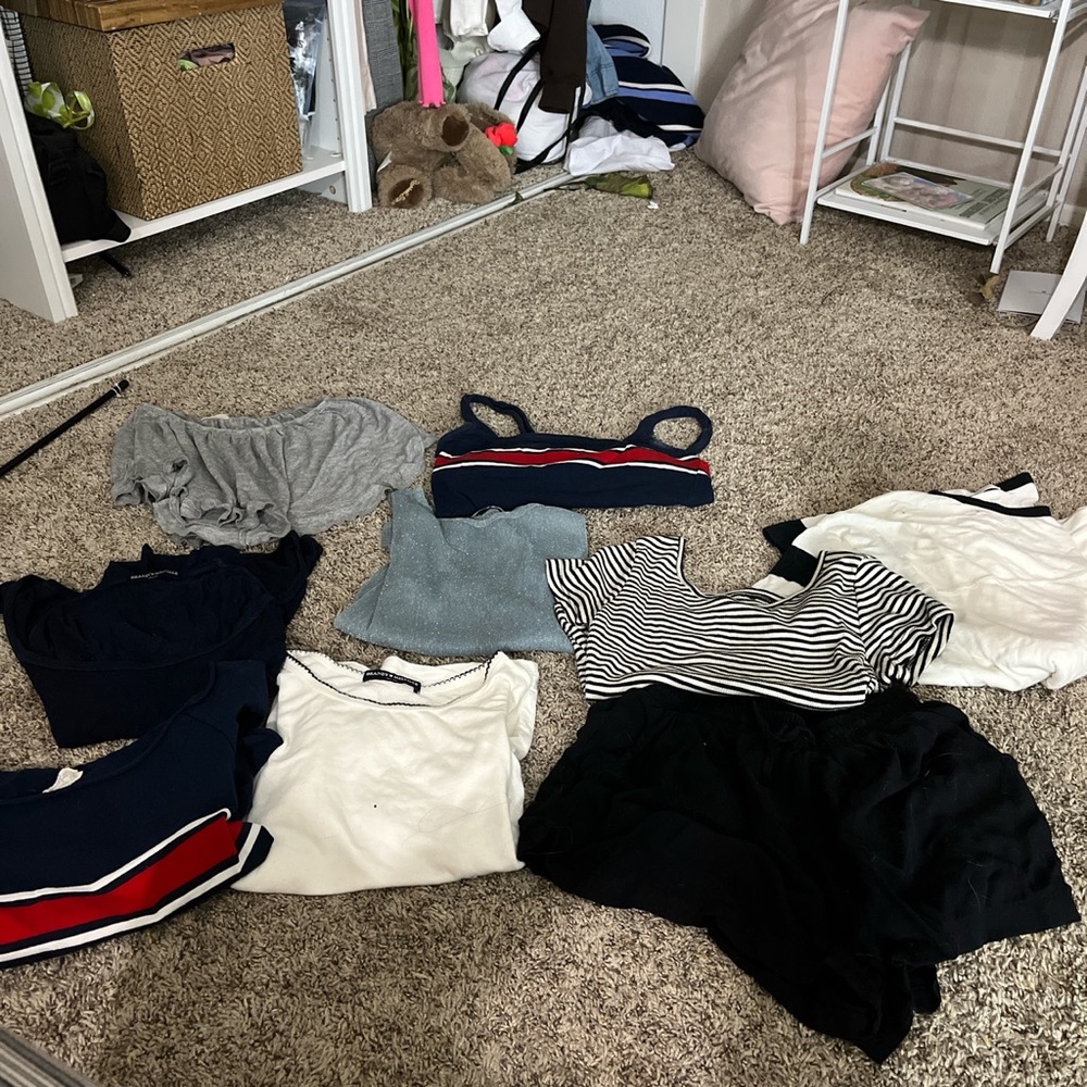 Brandy Melville shirt